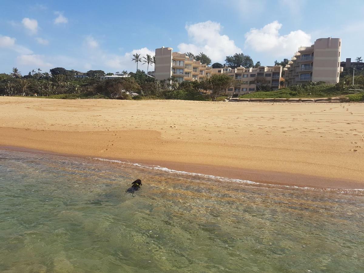 Umdloti Beach Apartment ภายนอก รูปภาพ